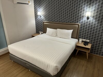 Lucky Hotel BKK (Short Time Hotel / Room)